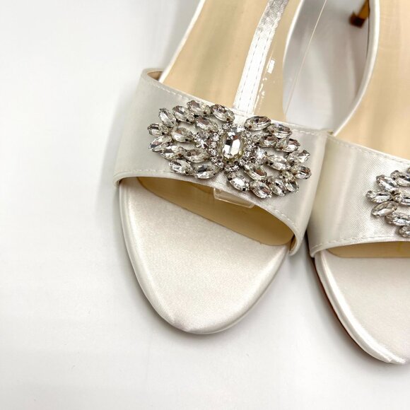 Touch Ups‎ Womens Size 9.5 Ophelia White Satin Jeweled Dress Sandals Heels Shoes - Picture 4 of 13